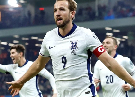 Harry Kane Matches Peter Shilton
